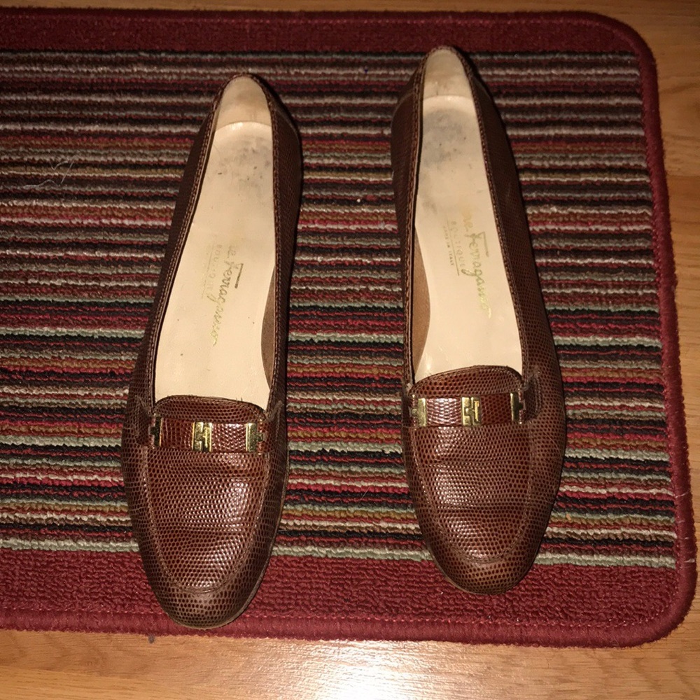 Salvatore Ferragamo women Shoes size 9.5 3a